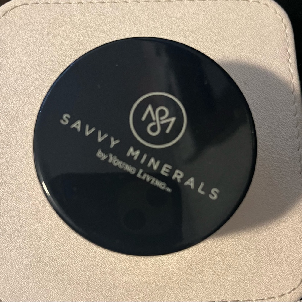Savvy Minerals foundation cool no 3
